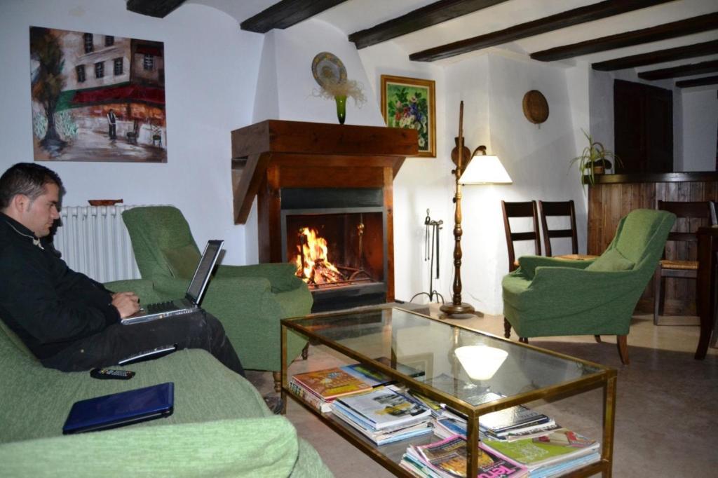 Casa Elpatiodelmaestrazgo Apartment Villarroya de los Pinares Room photo